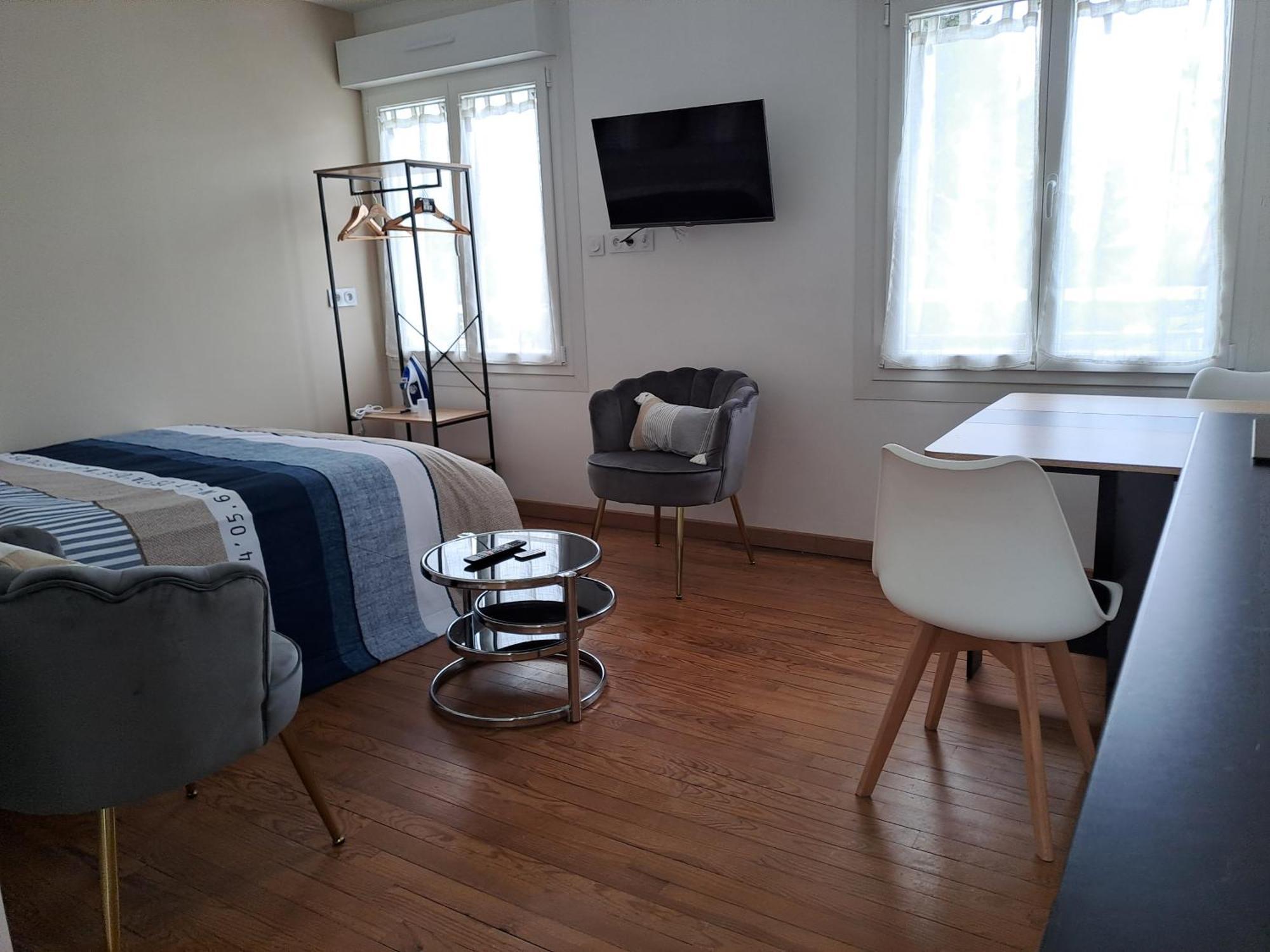 Apartamento 24H Course/Moto/ Oasis / Antares Le Mans Exterior foto